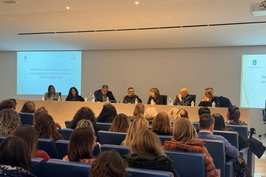Latina, l’impegno del servizio di Assistenza Scolastica Specialistica di OSA