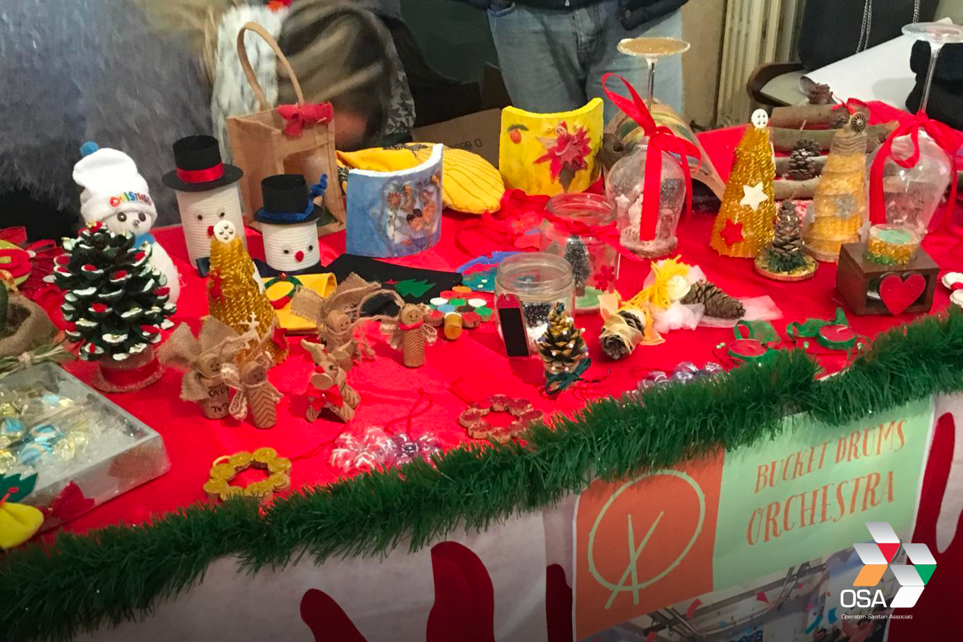 Decoupage solidale al Centro Malancona gestito da OSA
