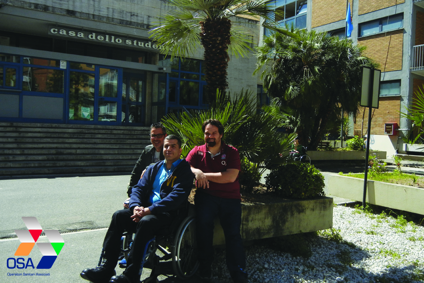 Omid, esempio di coraggio e determinazione oltre la disabilità