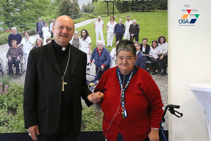 Online su Facebook OSA le foto della visita del Cardinale Ravasi