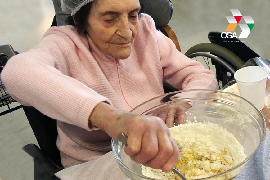 Residenza OSA Bellagio, gli ospiti si divertono in cucina