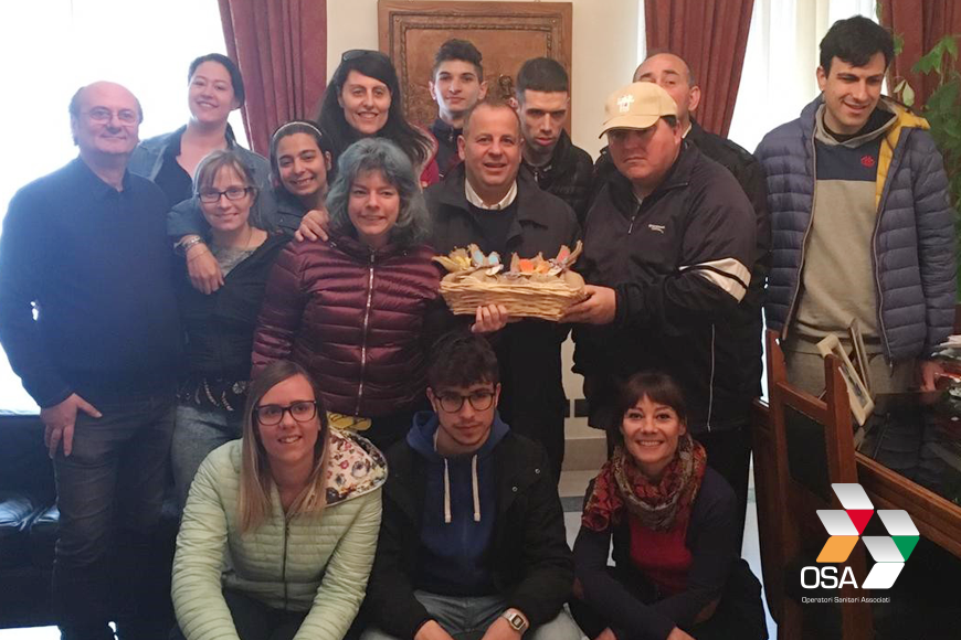 Un coniglietto e un sorriso: gli auguri di Pasqua del â€œLuca Malanconaâ€