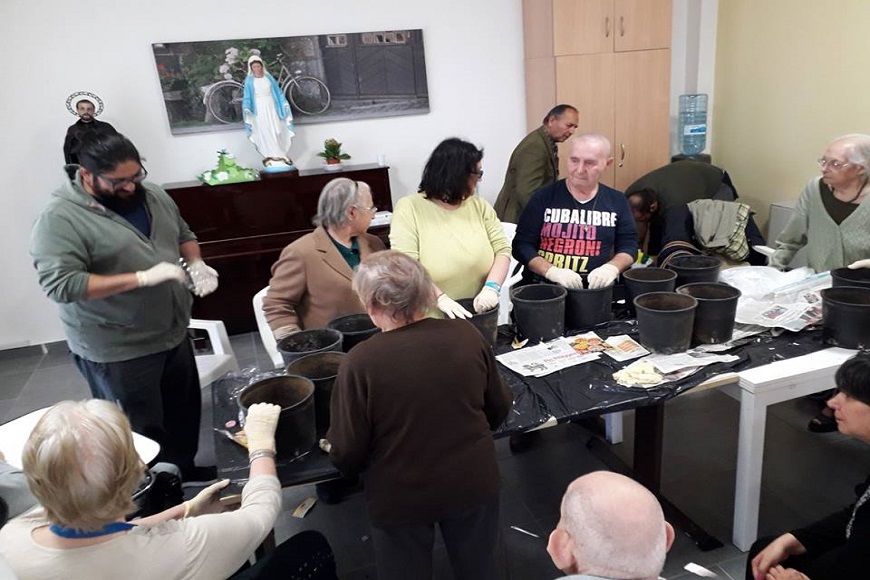 Un viaggio in giardino, progetto di orto-terapia alla RSSA Mesagne