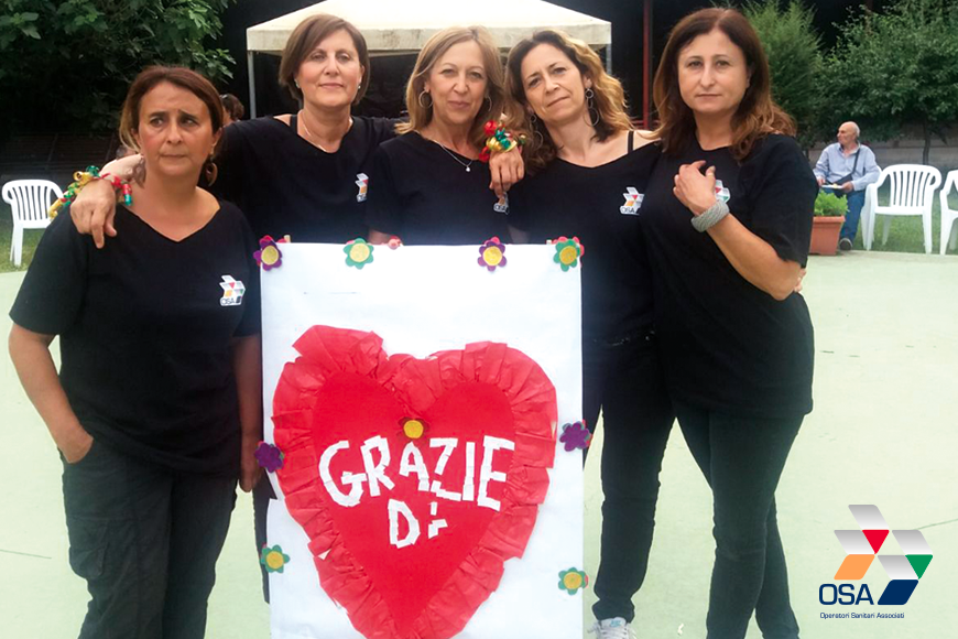 Una festa all’insegna della condivisione per anziani e ragazzi